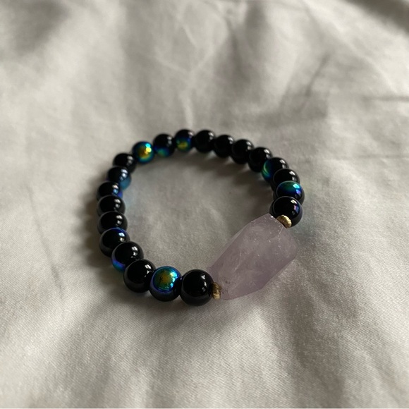 Black and Iridescent Beaded Bracelet Handmade Stretchy Crystal Pink Rose Quartz - Picture 5 of 7